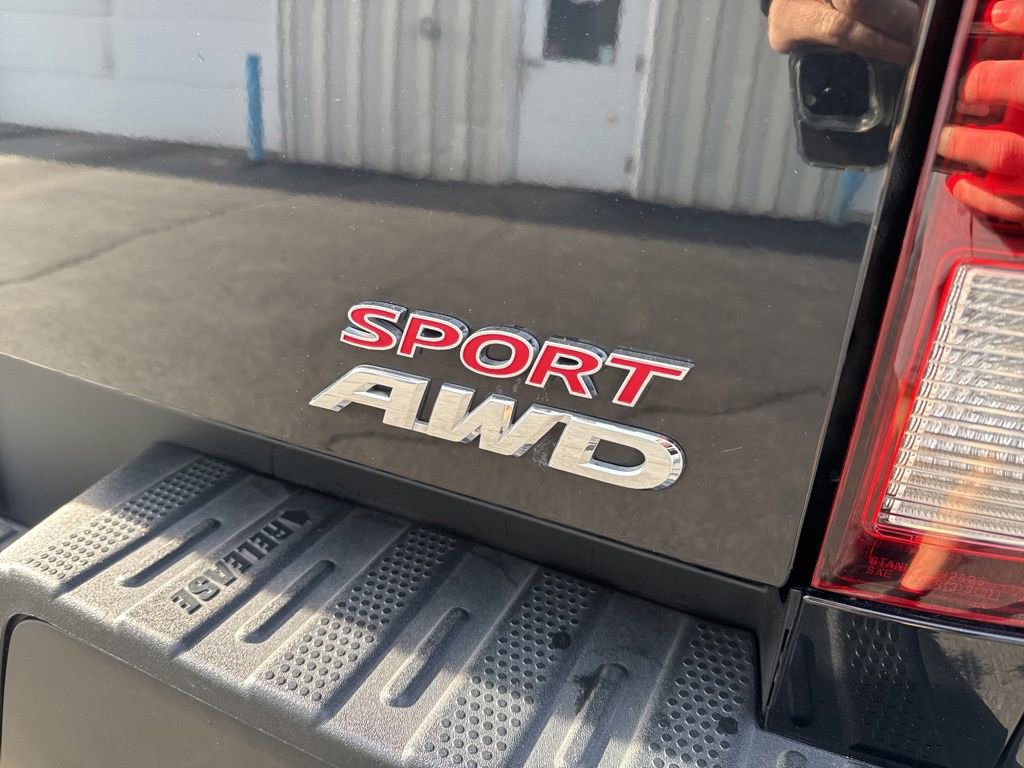 Used 2023 Honda Ridgeline Sport image 10