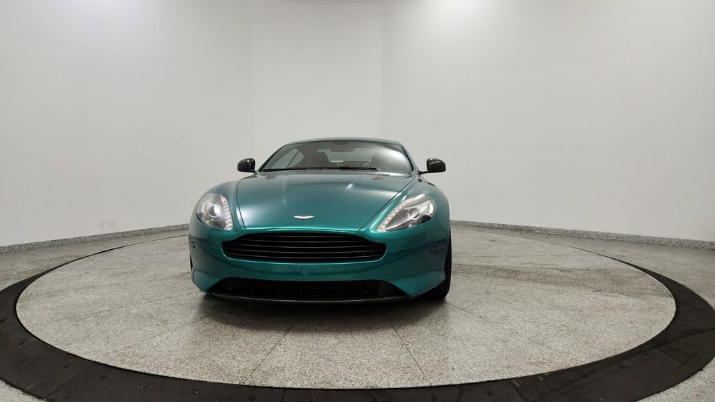 Used 2015 Aston Martin DB9 Coupe RWD image 8