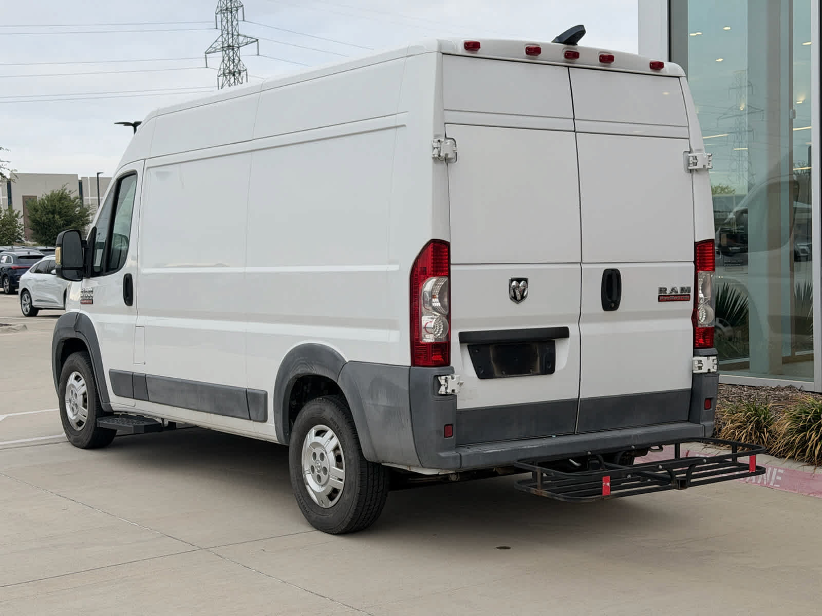 Used 2014 RAM ProMaster 2500 w/ Premium Appearance Group FWD image 5