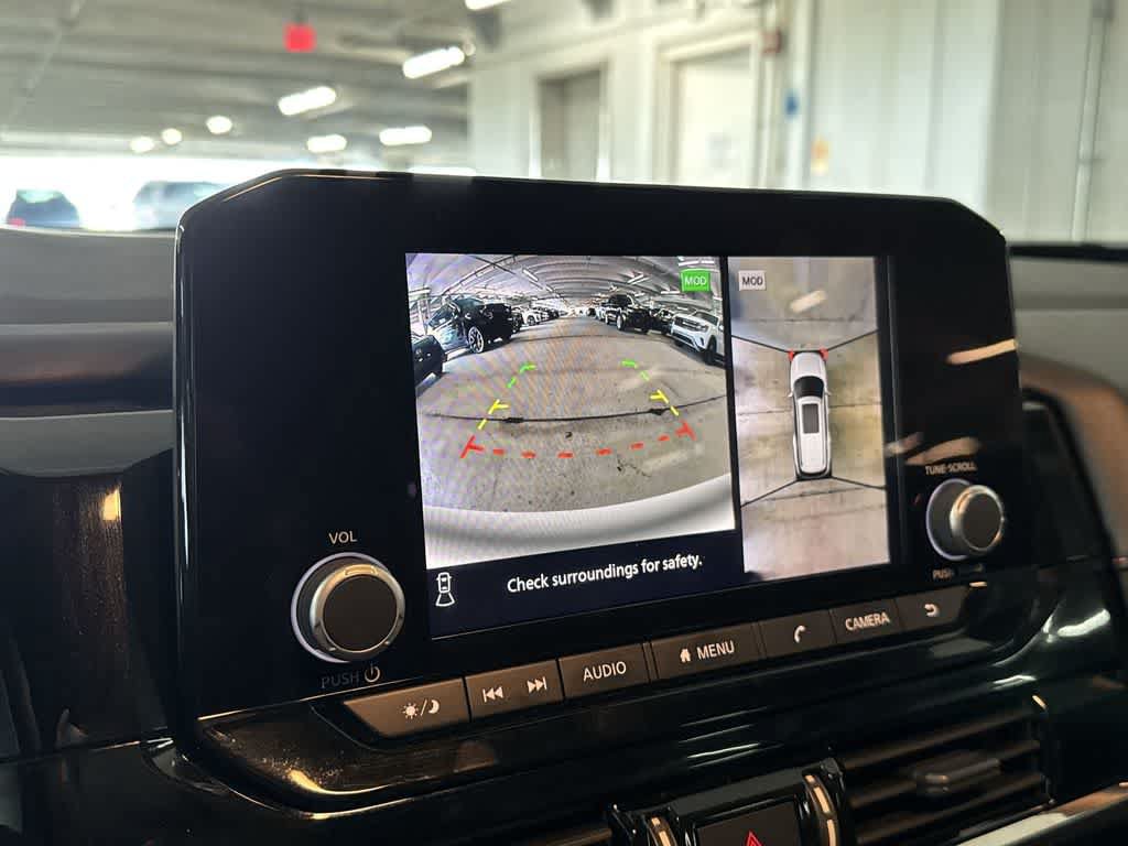 Used 2025 Nissan Pathfinder Rock Creek AWD/4WD image 18