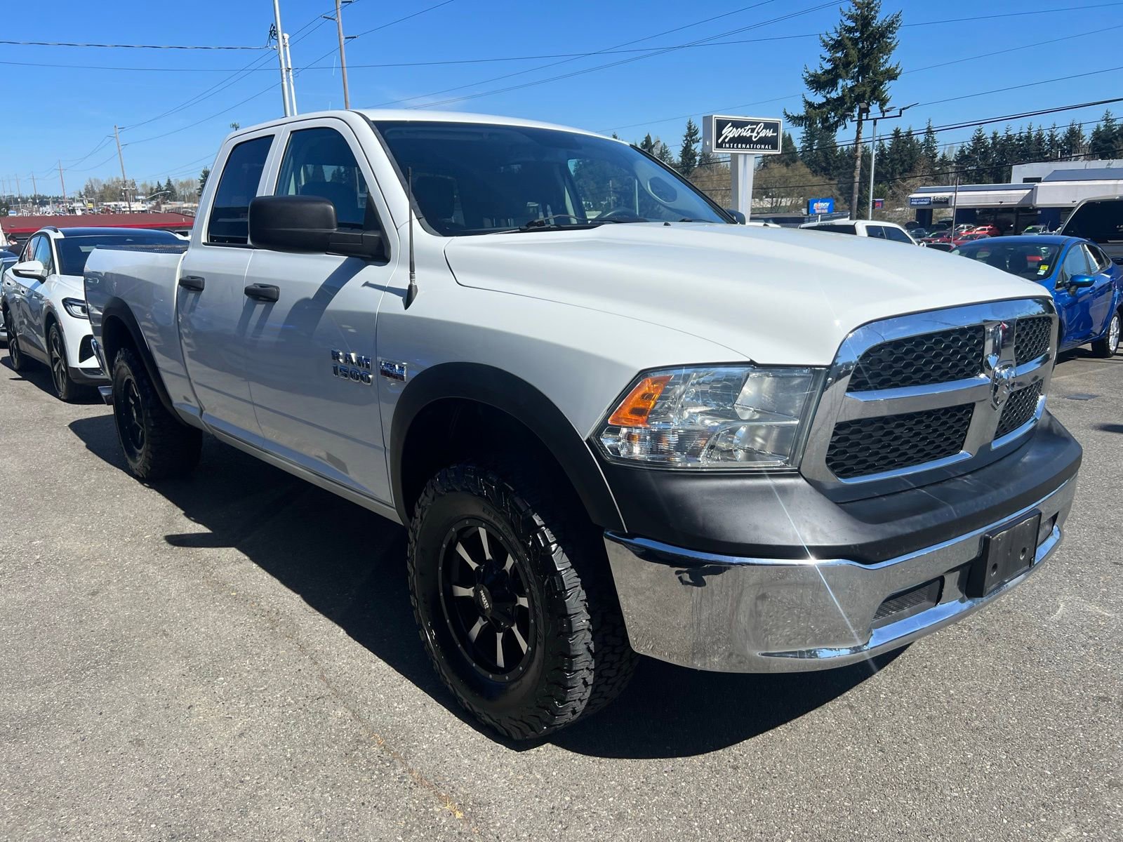 Used 2015 RAM 1500 ST w/ SXT Appearance Group AWD/4WD image 6