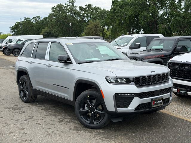 New 2026 Jeep Grand Cherokee Limited image 2