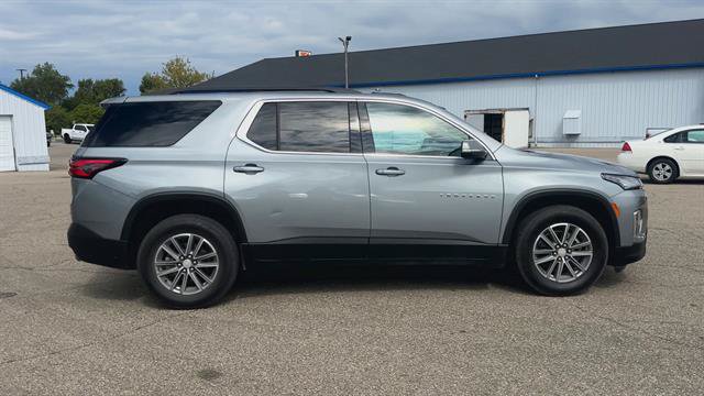Certified 2023 Chevrolet Traverse LT w/ LPO, Floor Liner Package AWD/4WD image 9