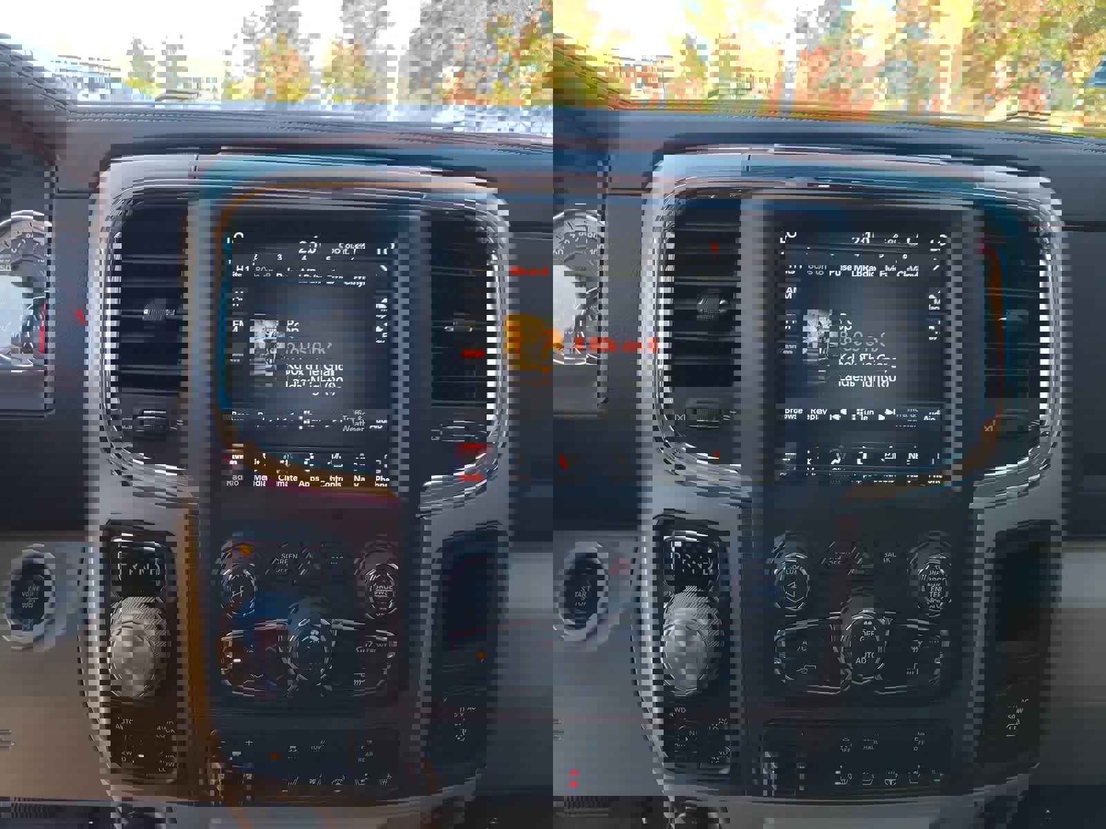 Used 2018 RAM 1500 Laramie w/ Convenience Group image 24