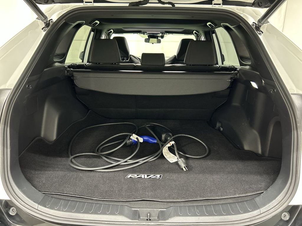 Used 2023 Toyota RAV4 SE w/ Weather & Moonroof Package AWD/4WD image 22