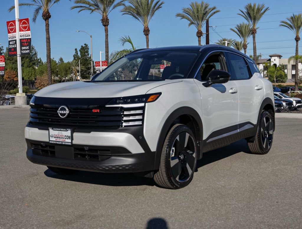 New 2026 Nissan Kicks SR image 8