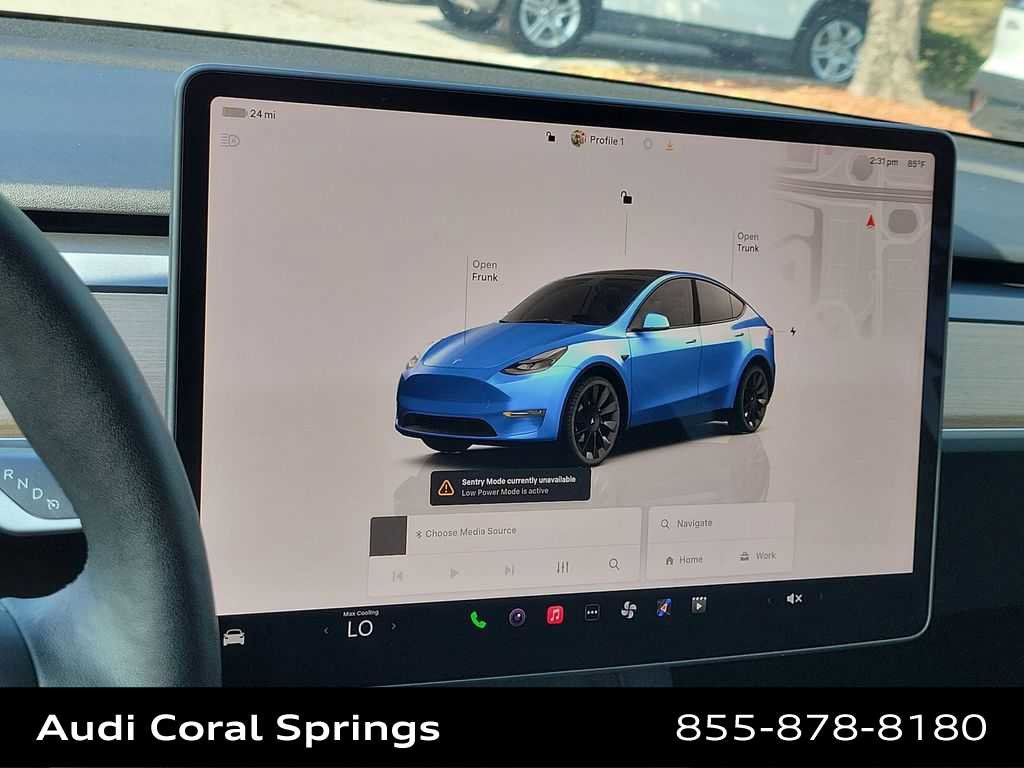 Used 2024 Tesla Model Y Long Range image 26