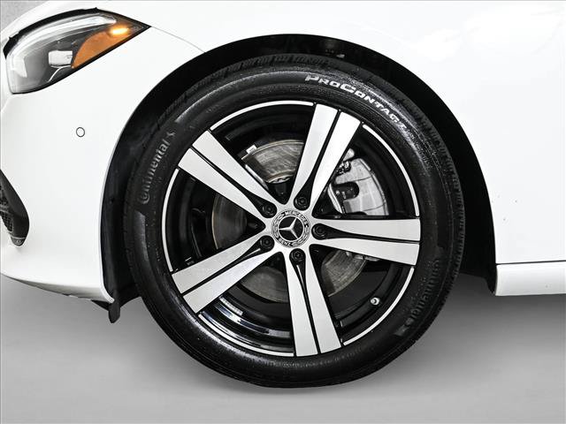 Used 2025 Mercedes-Benz C 300 4MATIC Sedan image 25