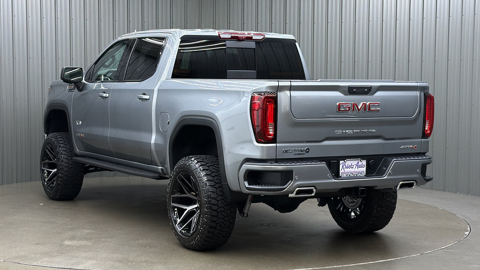 Used 2026 GMC Sierra 1500 AT4 w/ AT4 Premium Package AWD/4WD image 3