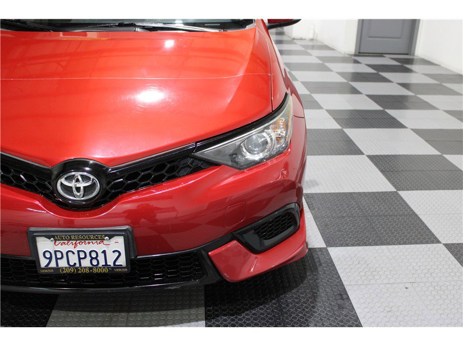 Used 2018 Toyota Corolla iM w/ All-Weather Mat Package image 8