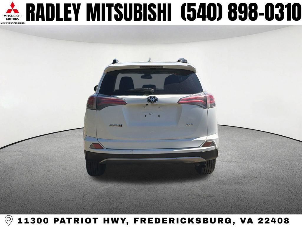 Used 2017 Toyota RAV4 XLE FWD image 17