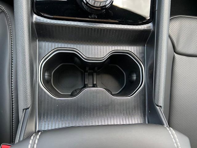 New 2025 Jeep Grand Cherokee L Limited w/ Luxury Tech Group II image 31