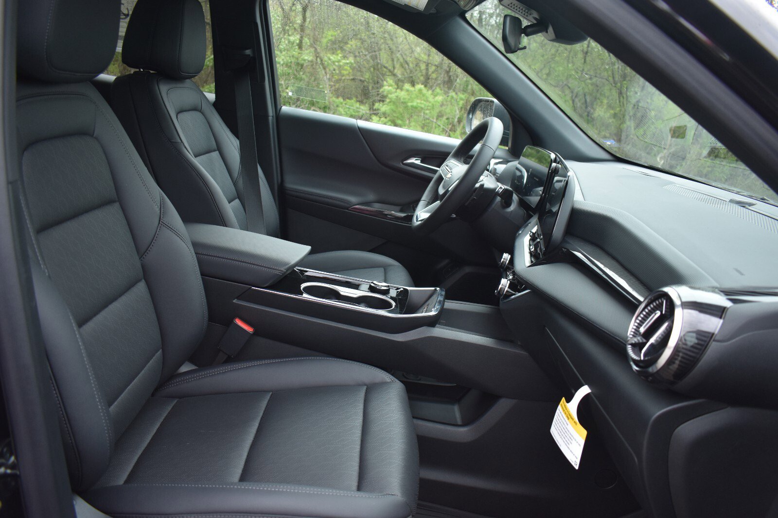 New 2026 Chevrolet Equinox LT AWD/4WD image 14