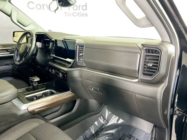 Used 2024 Chevrolet Silverado 1500 RST AWD/4WD image 27