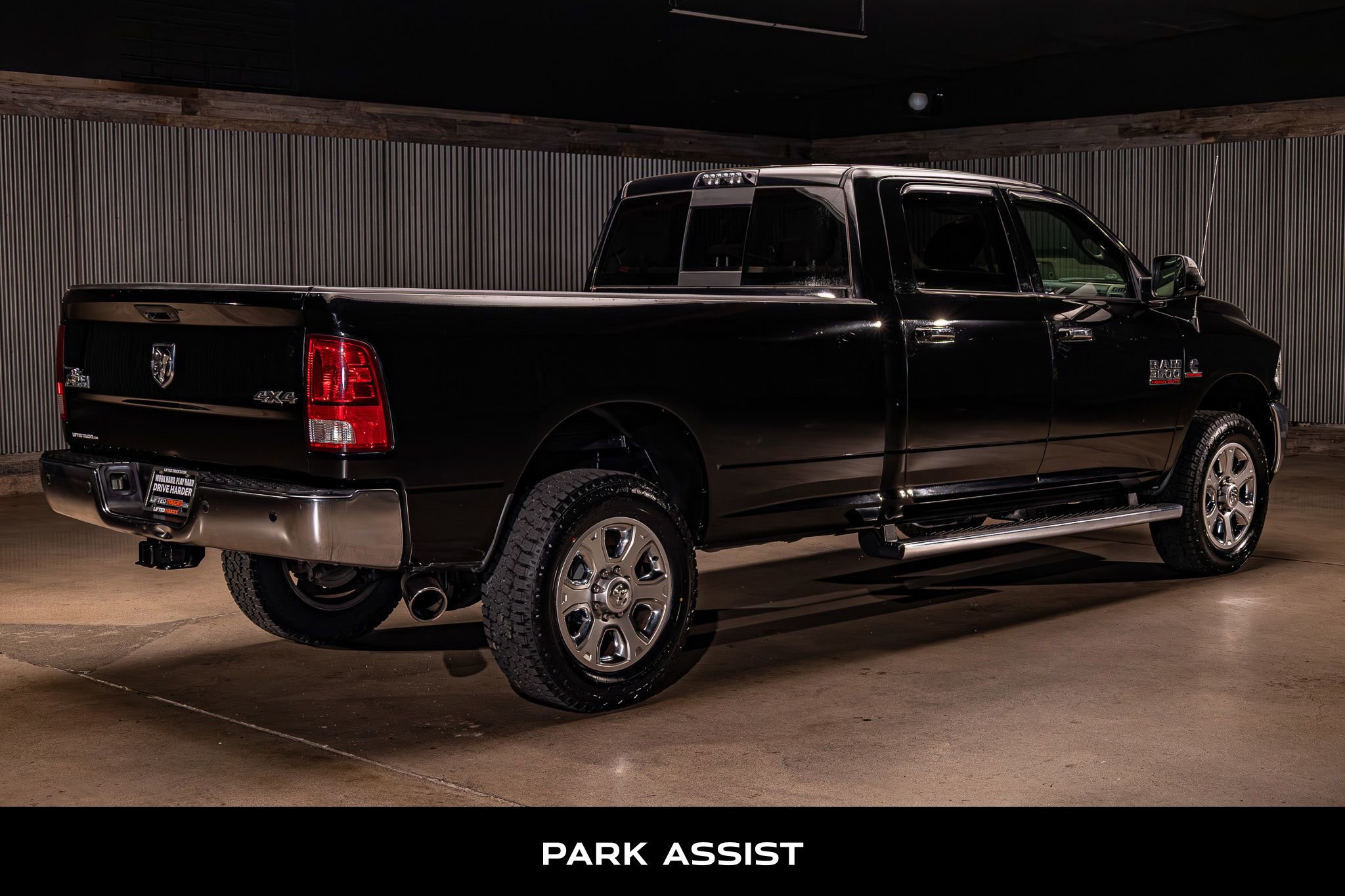Used 2015 RAM 3500 Big Horn image 9