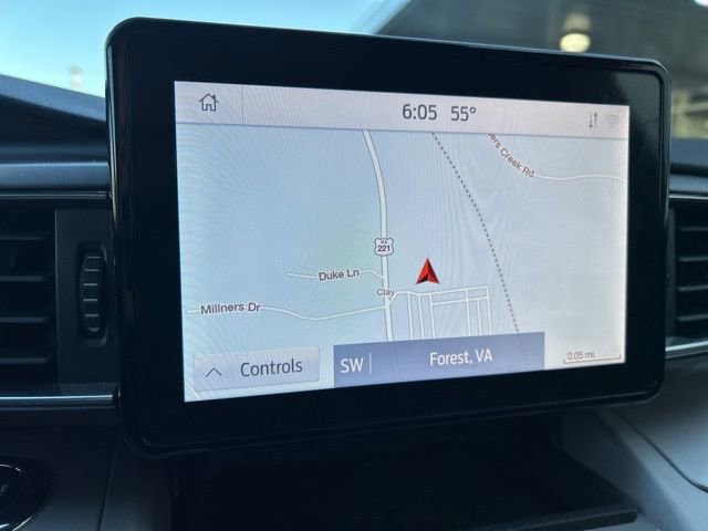 Used 2023 Ford Explorer XLT w/ Equipment Group 202A image 18