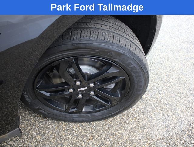 Used 2017 Chevrolet Equinox LT w/ Midnight Edition FWD image 27