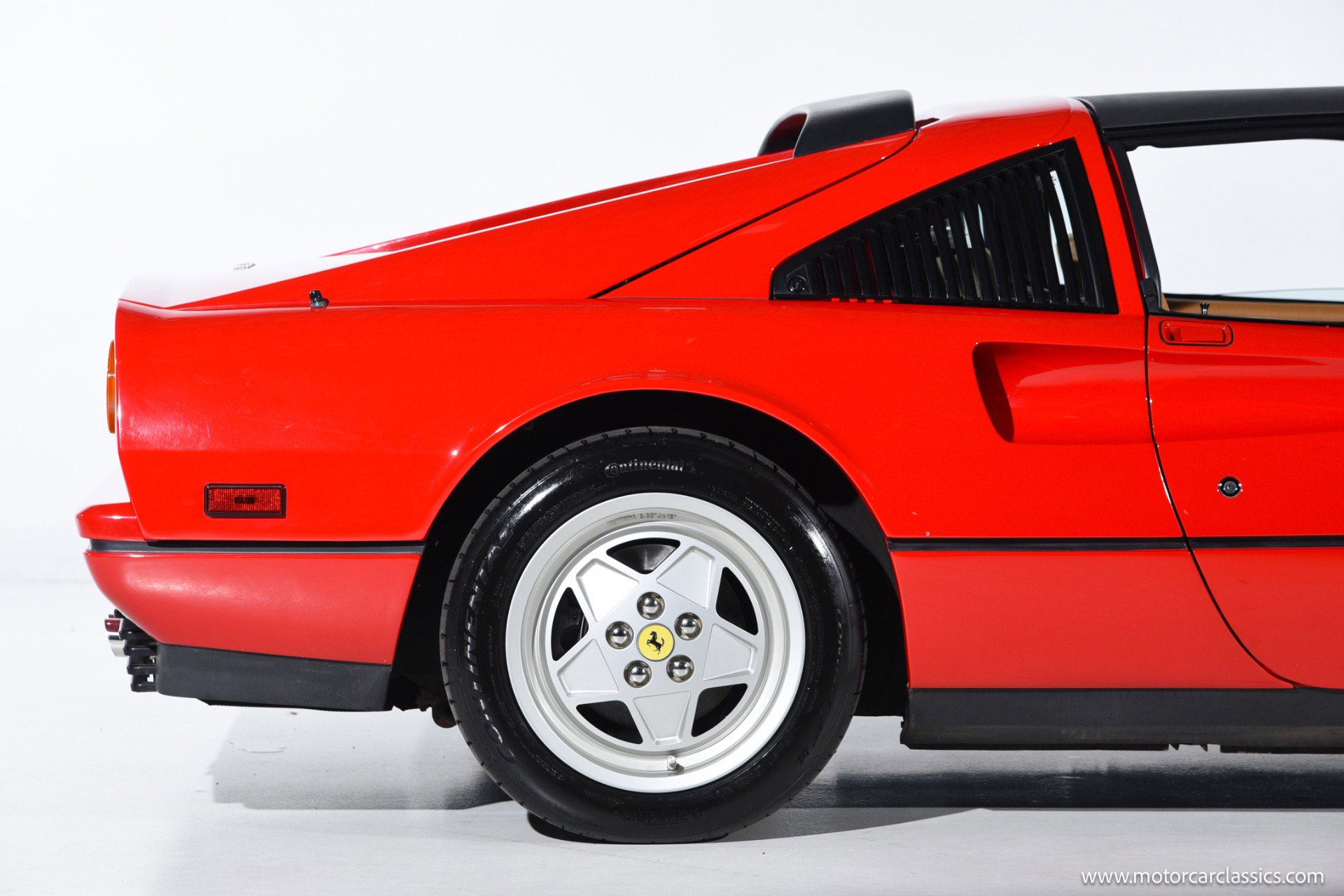 Used 1989 Ferrari 328 GTS RWD image 17