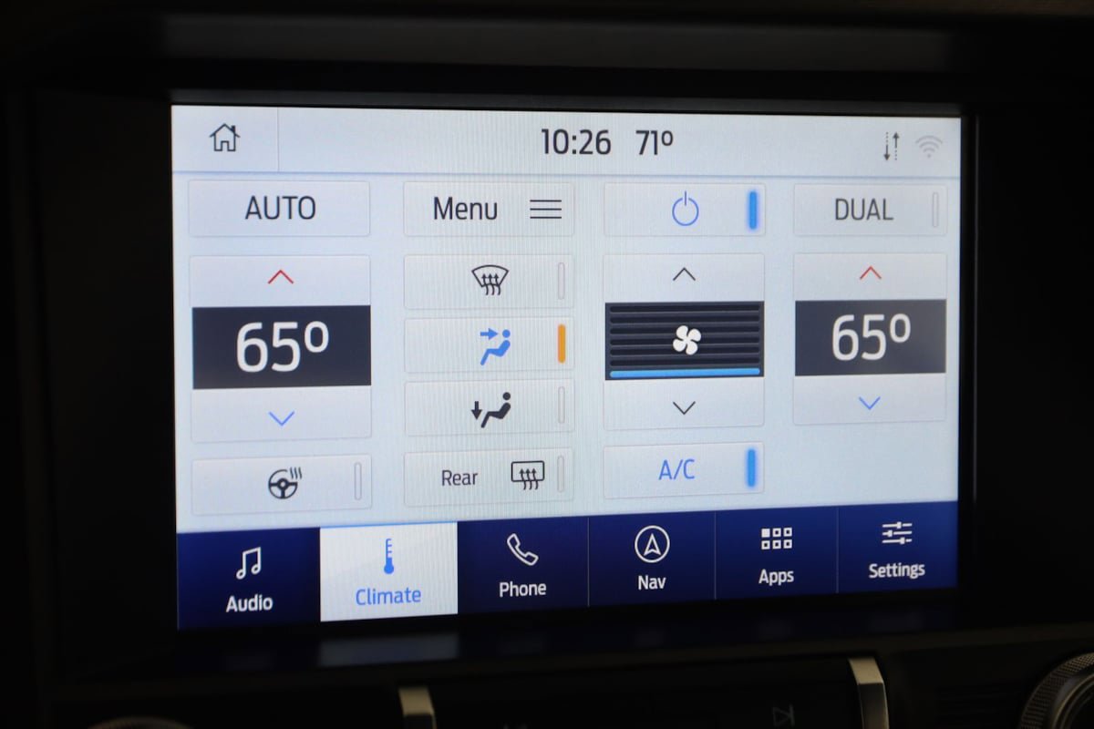 Used 2022 Ford Mustang GT Premium w/ Equipment Group 401A RWD image 43