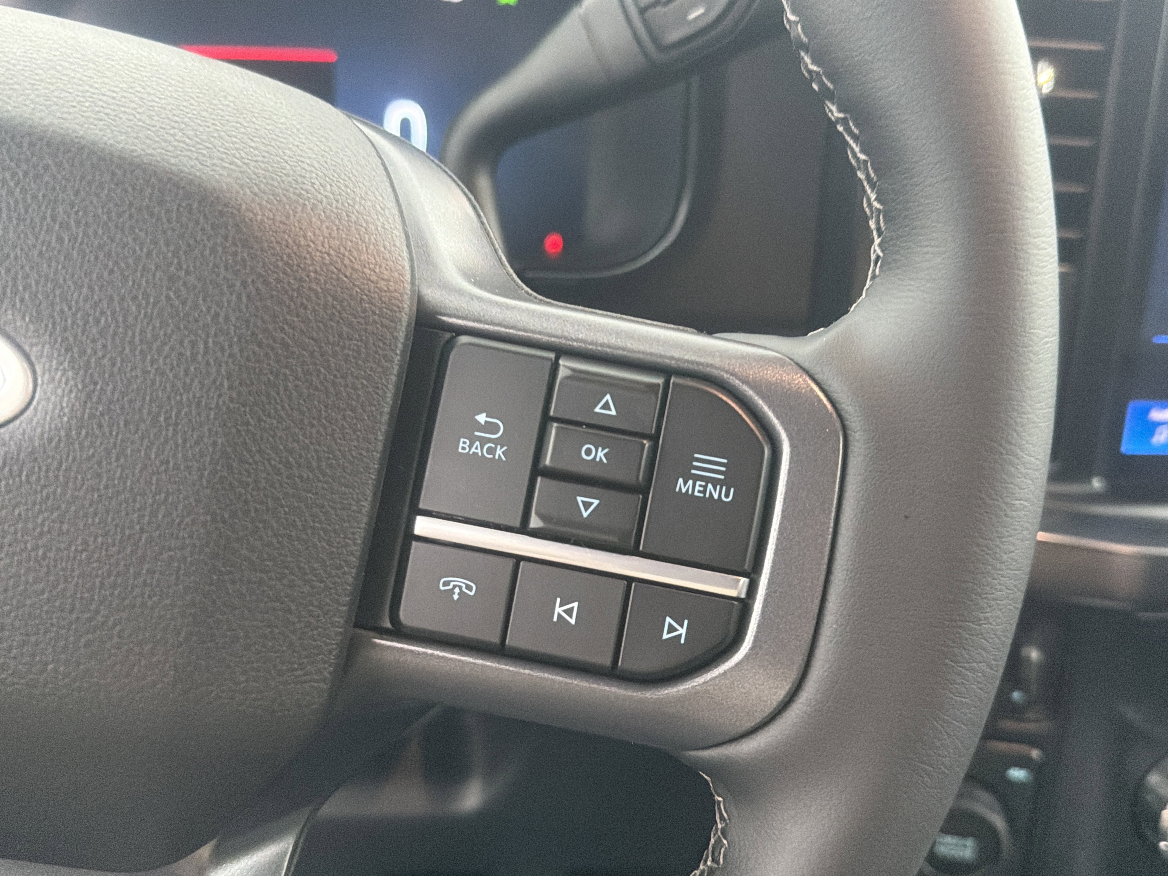 New 2026 Ford F350 Lariat AWD/4WD image 10