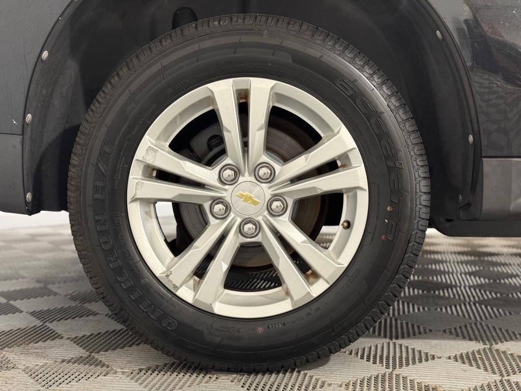 Used 2010 Chevrolet Equinox LT FWD image 38