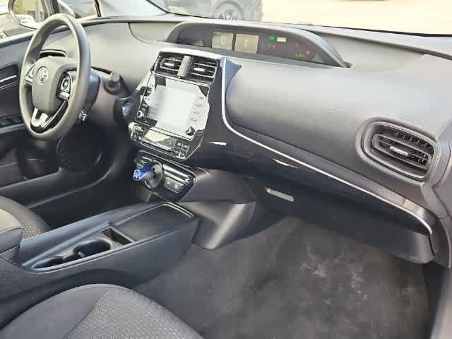 Used 2022 Toyota Prius LE FWD image 19