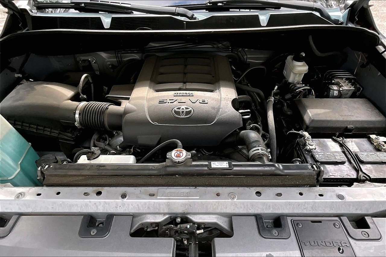 Used 2021 Toyota Tundra SR5 w/ SR5 Leather Package image 27