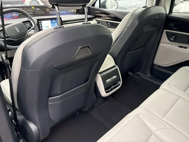 New 2026 Lincoln Nautilus Premier w/ Equipment Group 102A AWD/4WD image 17