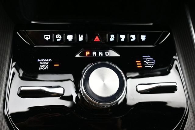 New 2026 Jeep Grand Wagoneer L Summit AWD/4WD image 12