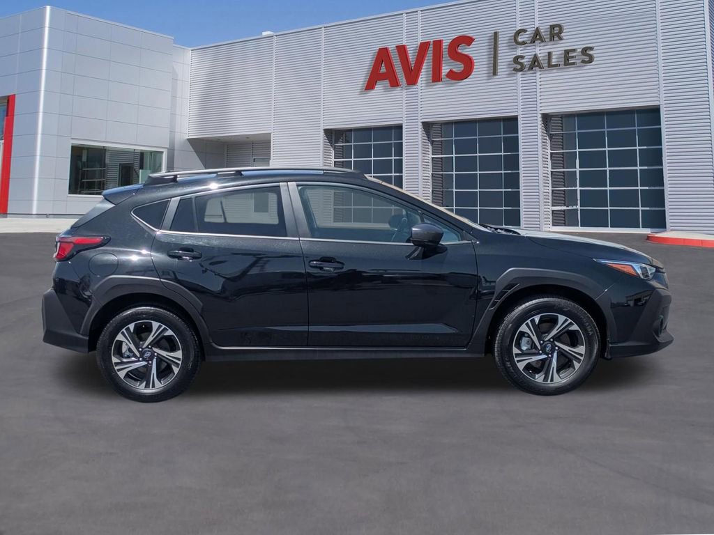 Used 2025 Subaru Crosstrek 2.0i Premium AWD/4WD image 5
