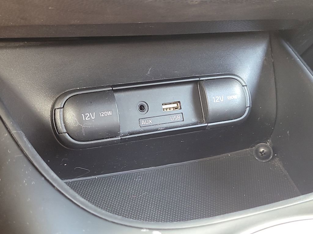 Used 2017 Kia Soul image 20