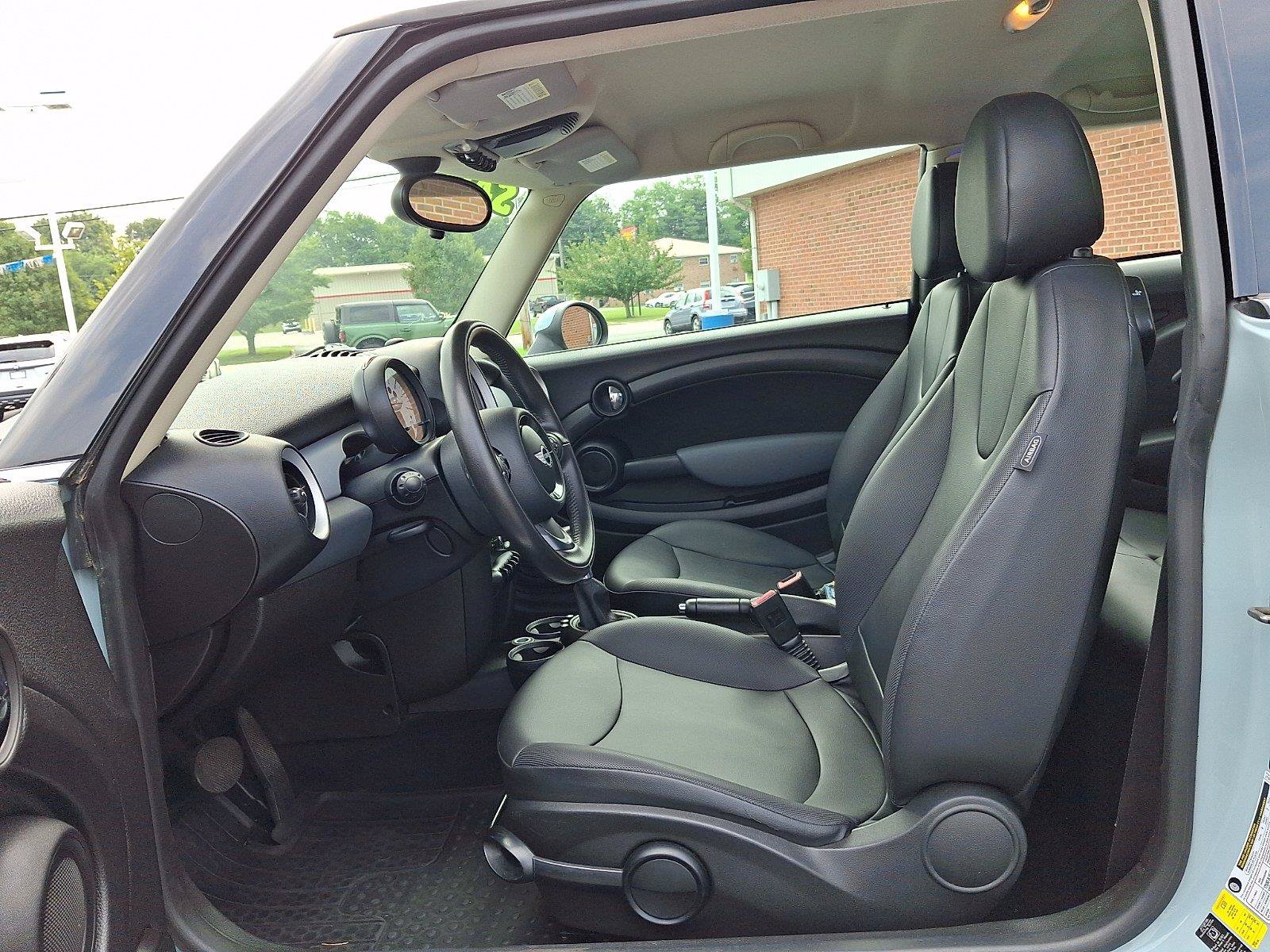 Used 2012 MINI Cooper Hardtop FWD image 13