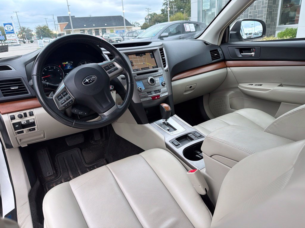 Used 2013 Subaru Outback 2.5i Limited AWD/4WD image 13