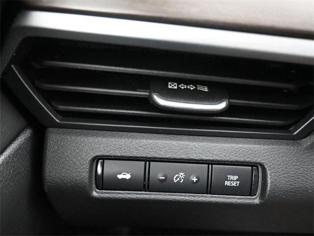 Used 2024 Nissan Altima 2.5 SV image 19