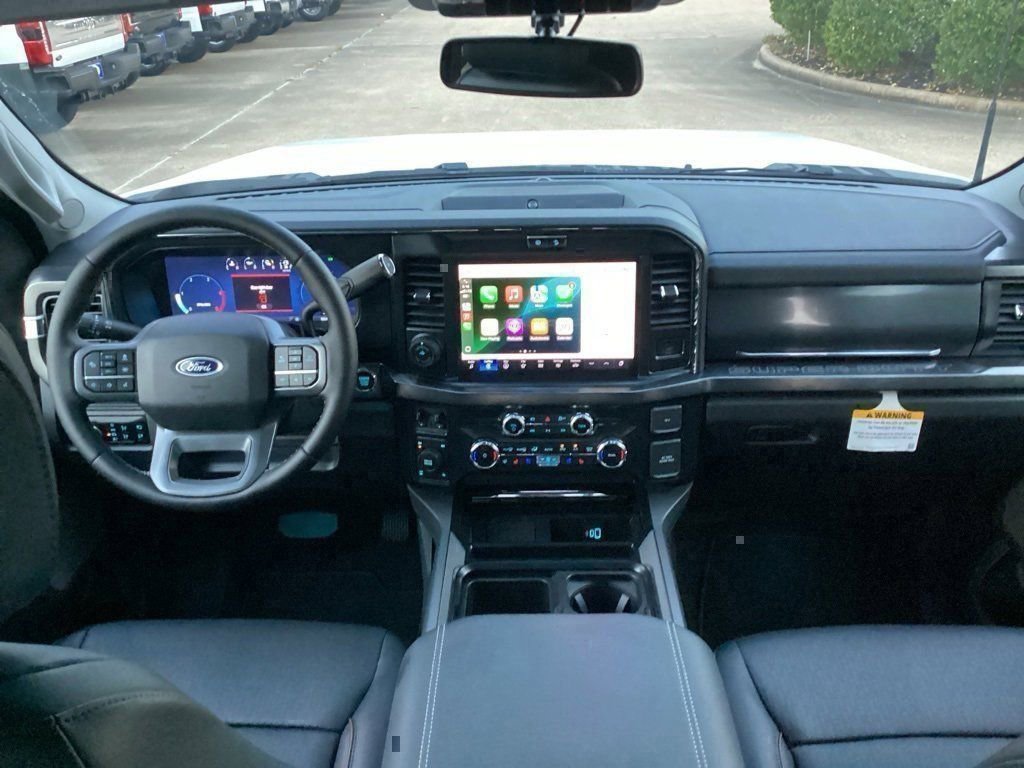 New 2026 Ford F250 Lariat w/ Black Appearance Package image 44