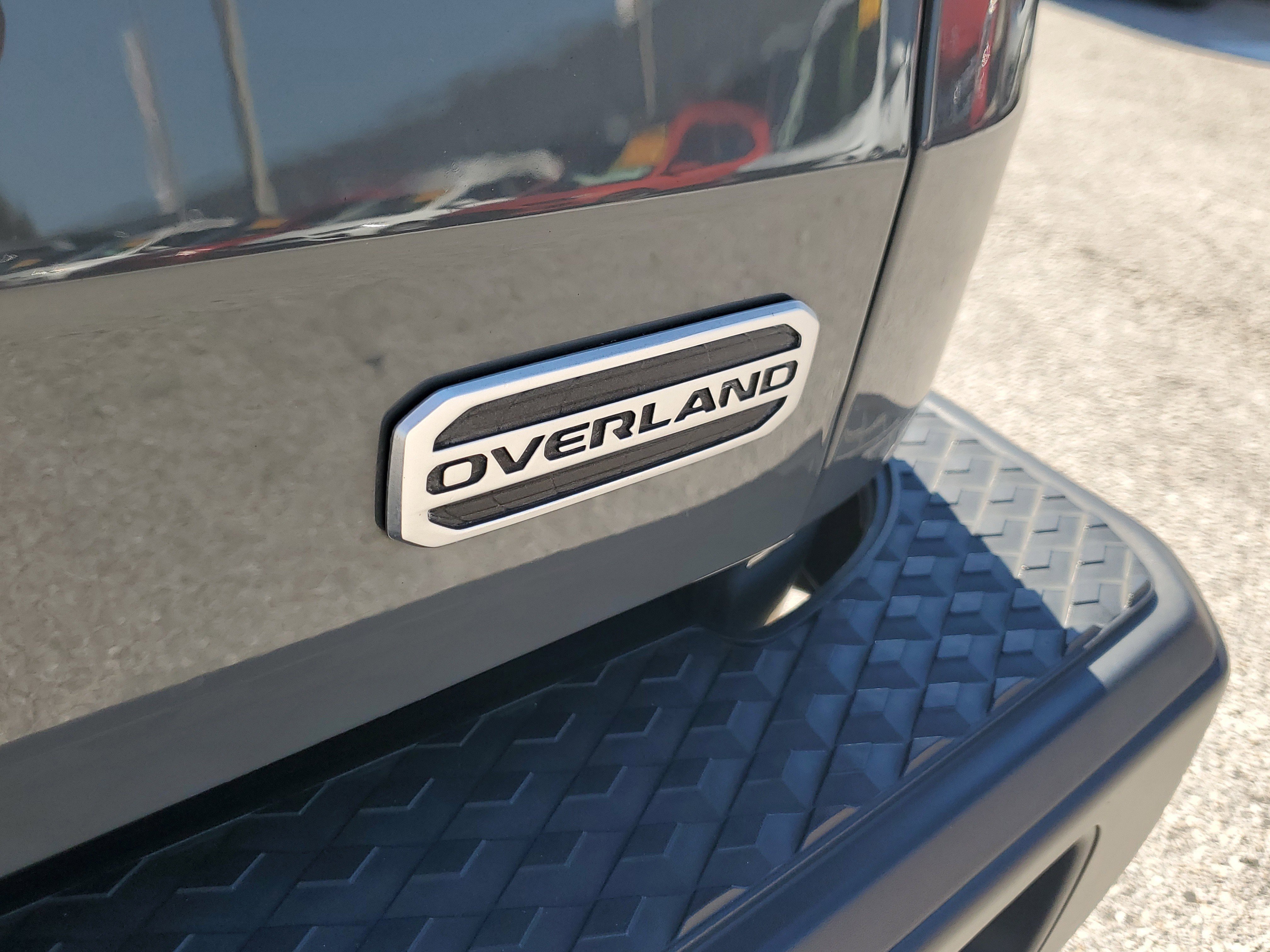 Used 2021 Jeep Gladiator Overland w/ Popular Equipment Package image 9