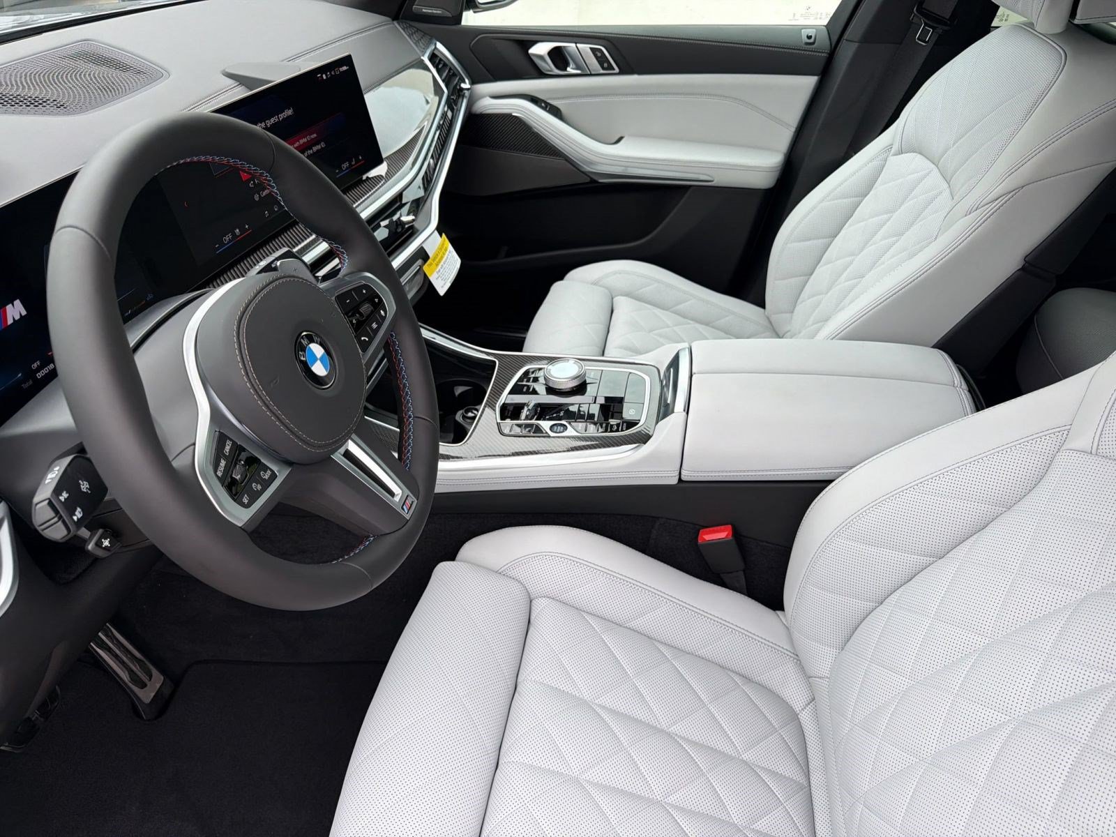 New 2026 BMW X5 M60i AWD/4WD image 4