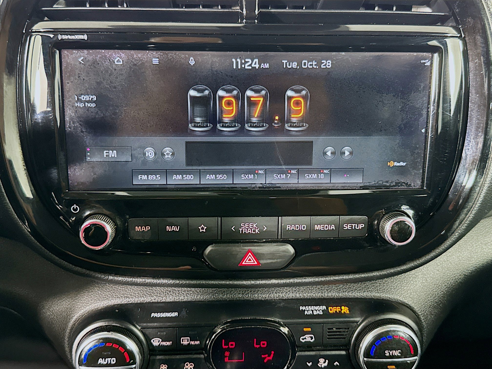 Used 2020 Kia Soul EX image 17