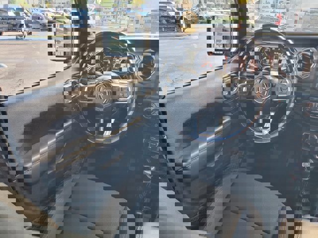 Certified 2020 Jeep Wrangler Unlimited Sahara image 13