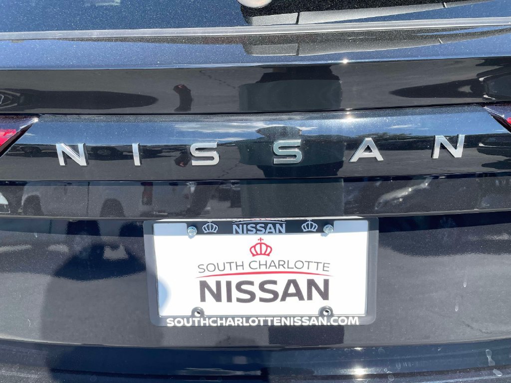 New 2026 Nissan Rogue SL AWD/4WD image 13