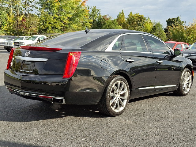 Used 2013 Cadillac XTS Luxury FWD image 9