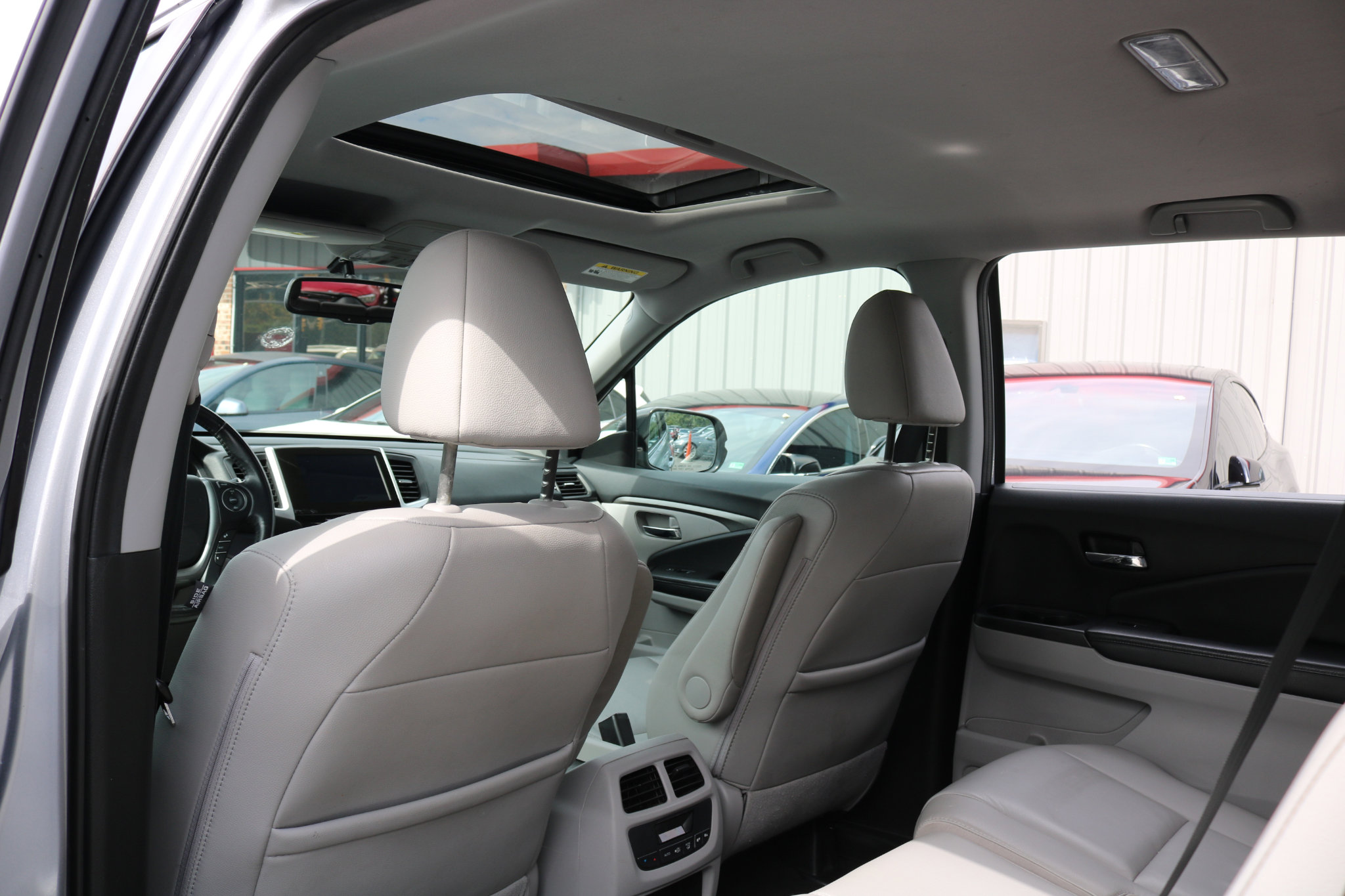 Used 2018 Honda Pilot EX-L image 34