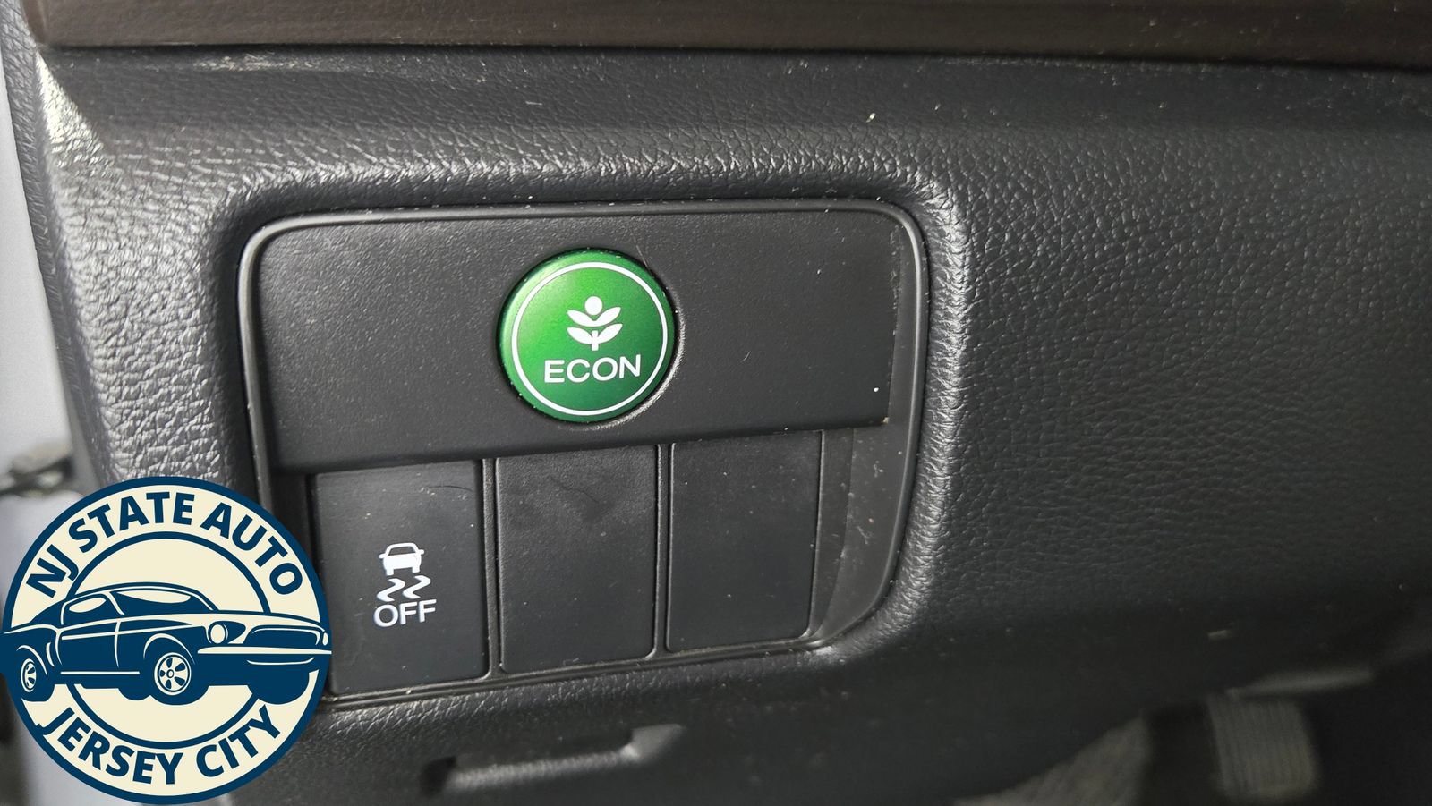 Used 2017 Honda Accord EX-L image 24
