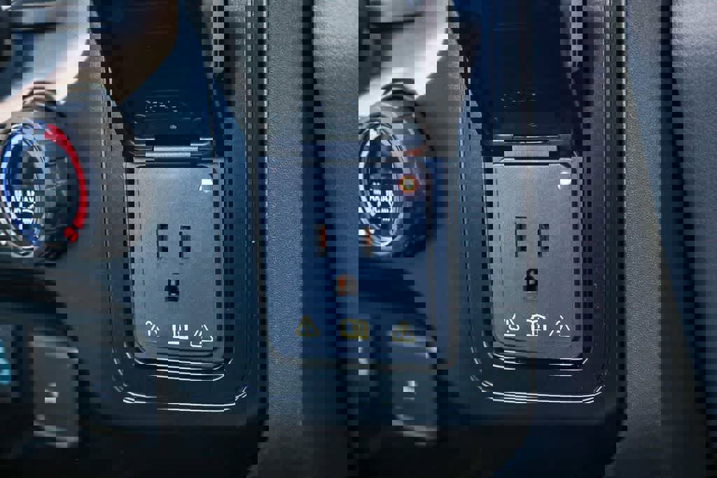 New 2026 Ford F250 XL w/ XL Chrome Package image 20