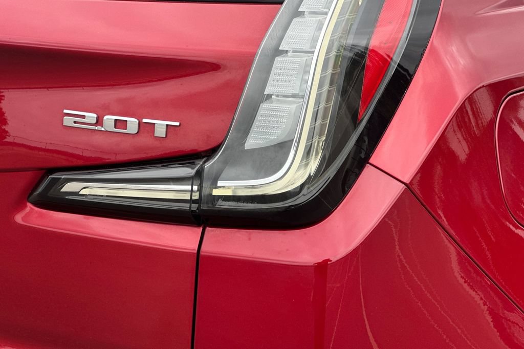 Used 2019 Cadillac XT4 Sport w/ Driver Awareness Package FWD image 26
