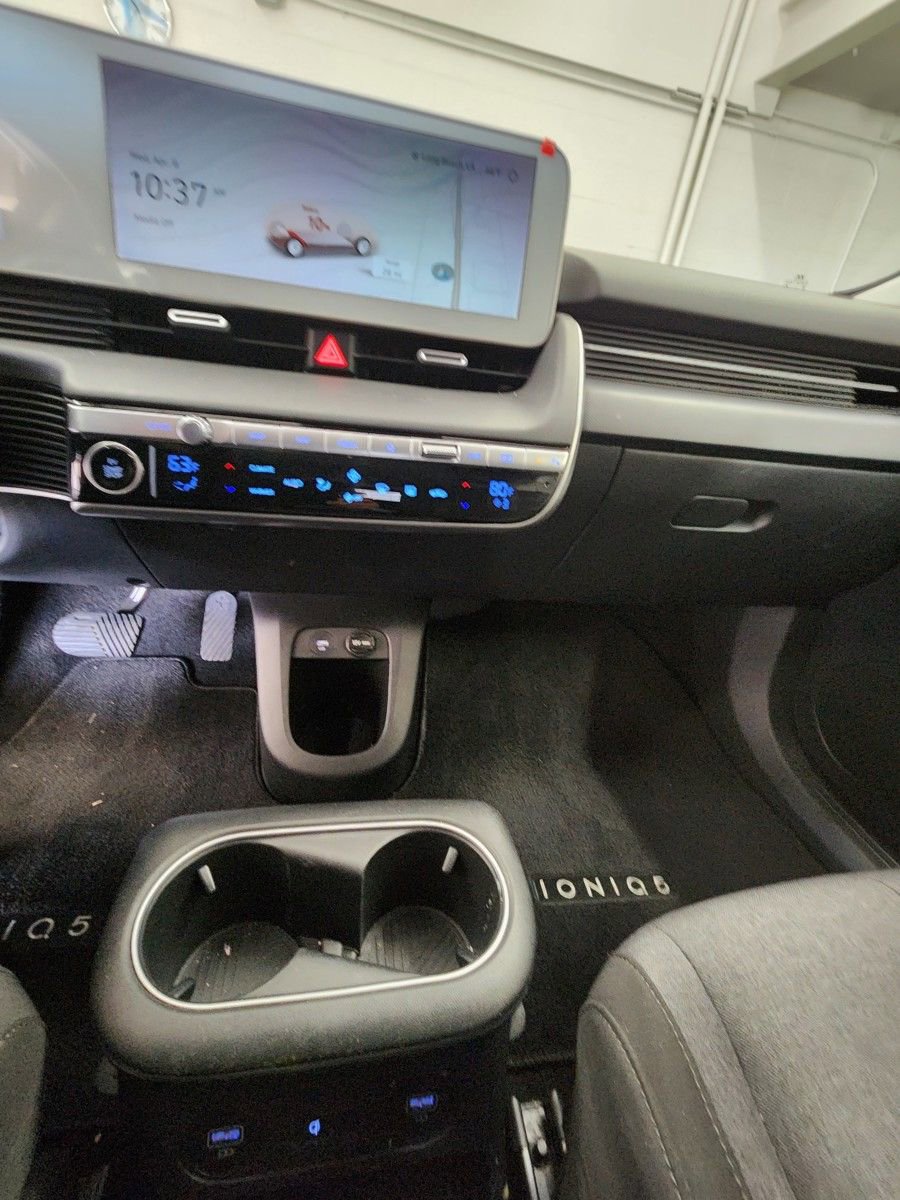 Certified 2024 Hyundai Ioniq 5 SEL RWD image 16