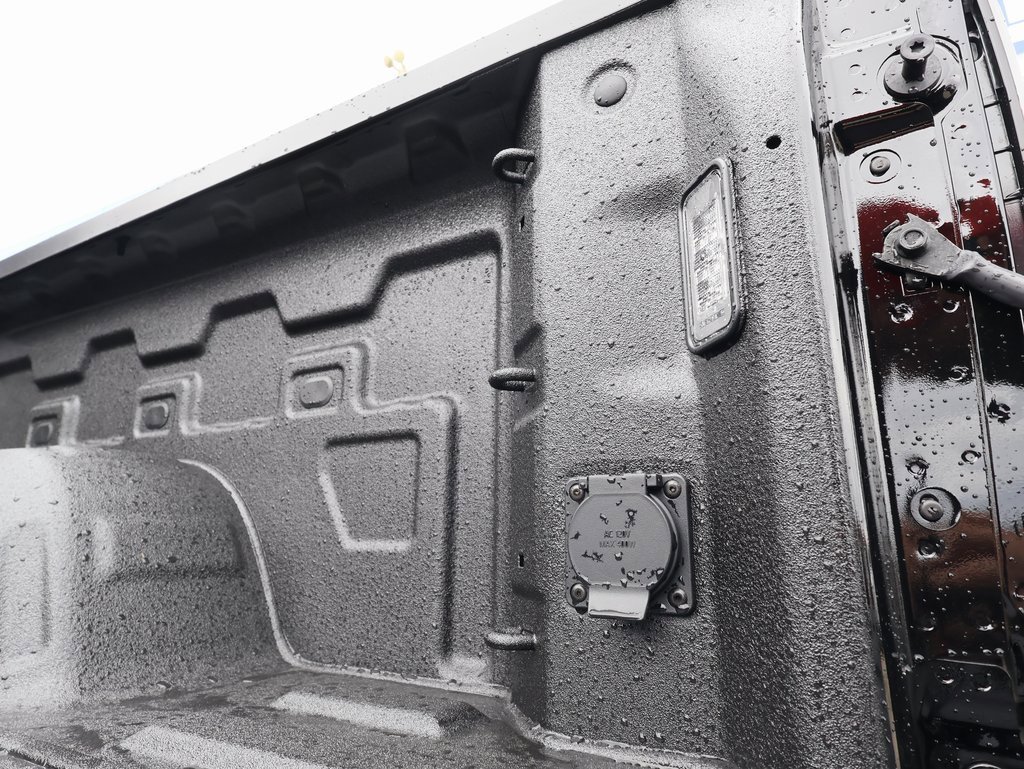 New 2026 GMC Sierra 1500 Elevation w/ Elevation Premium Package image 36