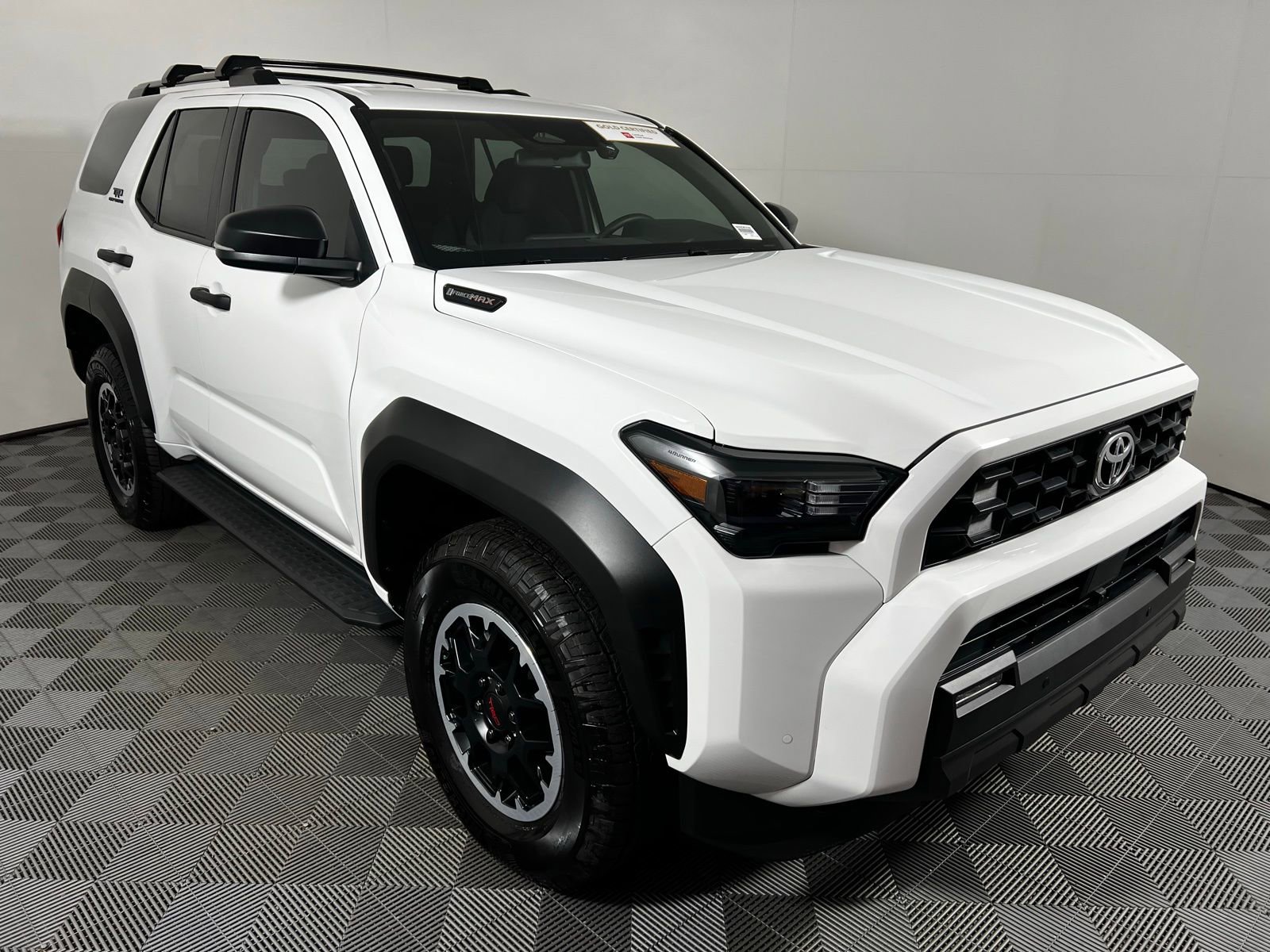 Certified 2025 Toyota 4Runner TRD Off-Road image 3