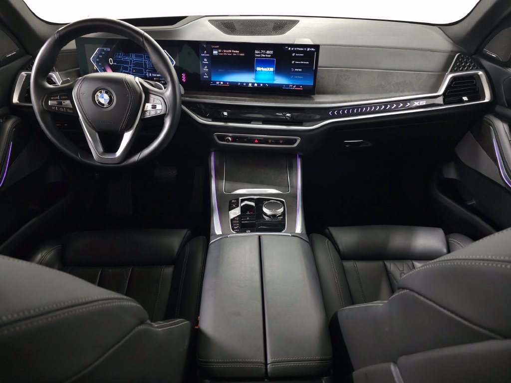 Used 2024 BMW X5 xDrive40i w/ Premium Package AWD/4WD image 12