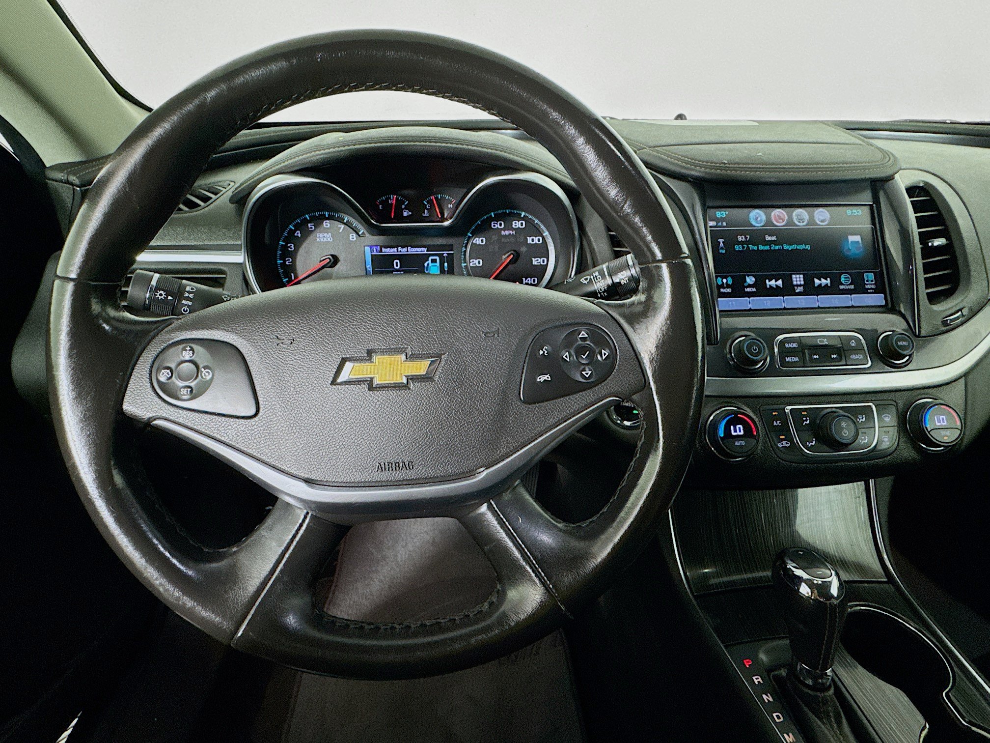 Used 2018 Chevrolet Impala LT FWD image 10